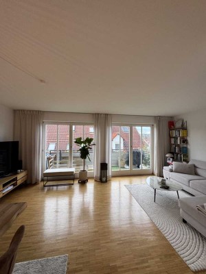 Gepflegte Wohnung mit zwei Zimmern und Balkon in Sommerhausen - Sauna im Haus vorhanden!