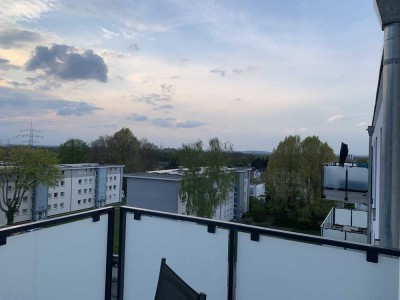 Nachmieter für unsere schöne Wohnung in der obersten Etage gesucht