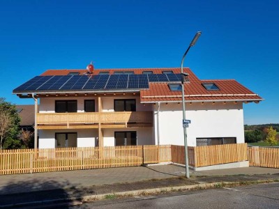 Hochwertige Erdgeschosswohnung mit Terrasse u. Garten sowie separatem Zugang als Kapitalanlage