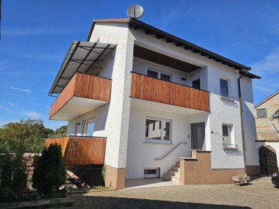 Erstbezug nach Sanierung/ Balkon+ Garten+ EBK: Freundliche 3-Zimmer-Wohnung im EG