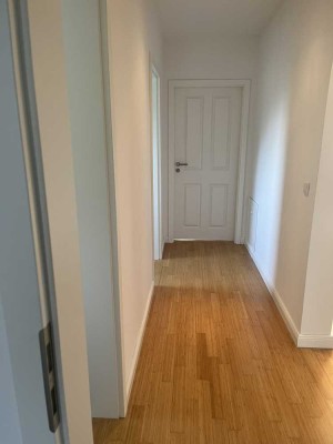 TOP 3-Zimmer Eigentumswohnung mit Balkon in Meerbusch Osterath