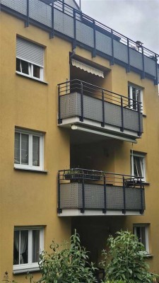 Charmante 2 Zimmer-Wohnung mit Loggia zum Selbstbezug in Unterschleißheim