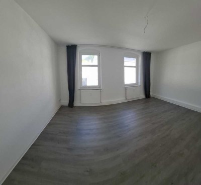 2-Raum-Wohnung mit Balkon