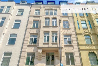 Elegante Altbauwohnung mit Entwicklungspotenzial zum Penthouse