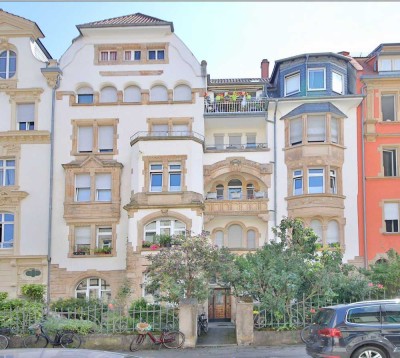 Sanierte 3-Raum-Wohnung mit gehobener Ausstattung und Einbauküche in Bestlage