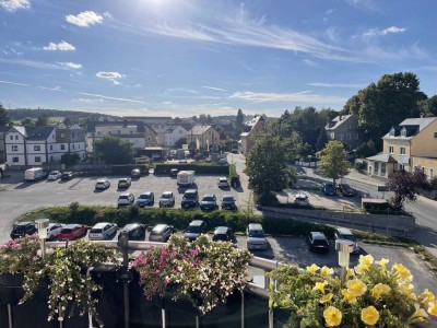 Helle 4-Zimmer Dachgeschosswohnung mit Balkon in Pulsnitz