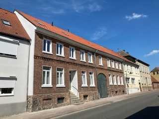 Günstige, neuwertige 3-Zimmer-Wohnung mit Balkon in 19412 Brüel