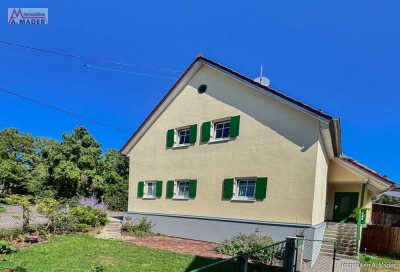 Helle attraktive 3- Zimmer Wohnung im ersten OG mit Blick ins Grüne