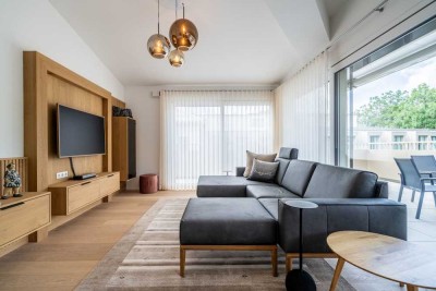 Stadtleben mit Bergblick:
Hochwertiges Penthouse in zentraler Lage nahe Salzburg