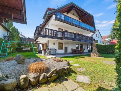 Modernes Landhaus mit drei Einheiten
