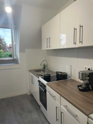 Sanierte 2 Zimmerdachgeschosswohnung ab 01.11.2025 zu vermieten