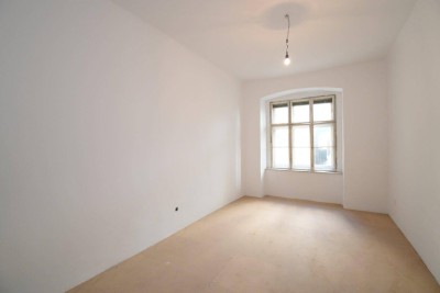 ++Hofseitig++1-Zimmer ALTBAUWohnung mit Garten in aufstrebender Lage - gutes Preis-Leistungsverhältnis!