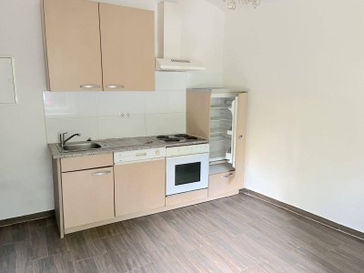 1-Zimmer Wohnung mit kleinem Garten