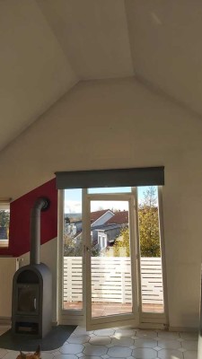 Helle 2-Zimmer Dachgeschosswohnung in Ammerbuch