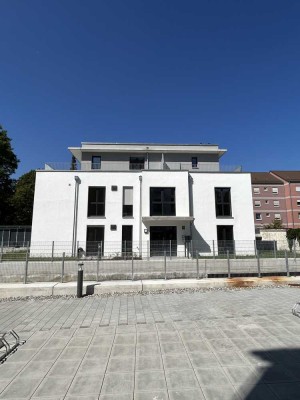 Geschmackvolle, neuwertige 1-Zimmer-Wohnung mit gehobener Innenausstattung mit EBK in Augsburg