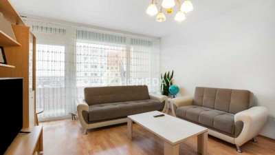 Charmante Zweizimmerwohnung mit Loggia in ruhiger Lage