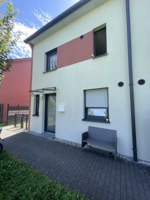 Ansprechendes 4-Zimmer-Reihenendhaus mit gehobener Innenausstattung in Weinheim