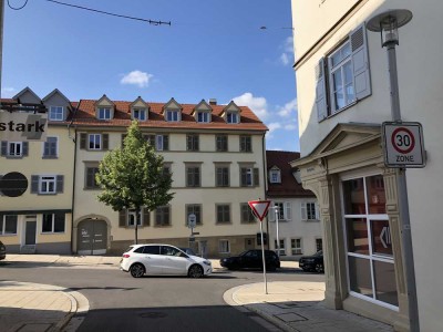 Stilvolle, neuwertige 5-Zimmer-Penthouse-Wohnung mit geh. Innenausstattung mit Balkon in Ludwigsburg