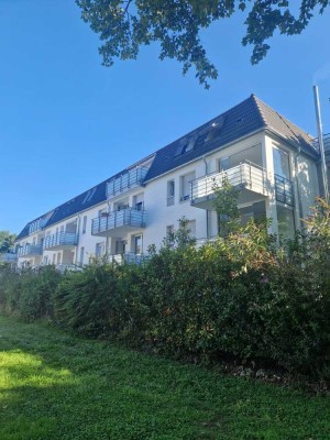 CITYNAH
IM INSTITUTSVIERTEL, neuwertige 2-Zimmer-Wohnung mit Balkon und Einbauküche