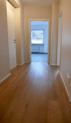 Attraktive, sanierte 2-Zi.-Komfortwohnung am Barmer Kothen!