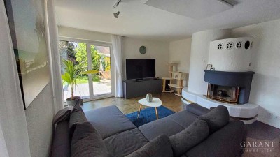 " Eigentumswohnung mit separatem Eingang - fast wie ein eigenes Haus! "