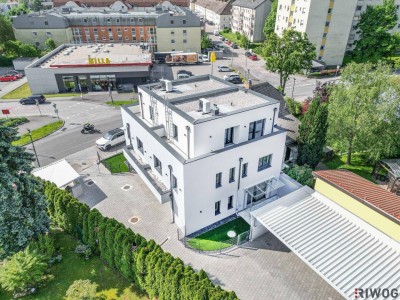Erstbezug mit 135m², 5 Zimmern, Eigengarten, Luftwärmepumpe &amp; Klima | überdachter KFZ-Stellplatz