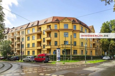IMMOBERLIN.DE - Toplage: Großzügige Altbauwohnung mit ruhigem Südwestbalkon zwischen Schlossgarten &