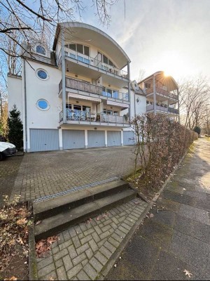 Stillvolle 2 Zimmer Wohnung mit Balkon und Garage in Erkrath