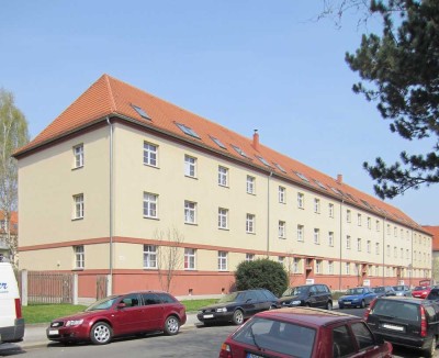 Nachmieter gesucht! Schöne 3-Raum Wohnung mit Einbauküche