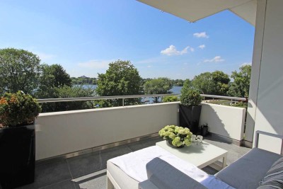 Erstbezug nach Sanierung in Adresslage mit Panorama-Alsterblick