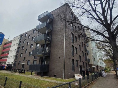 Süße 2-Zimmer-Wohnung mit EBK (bei Interesse)