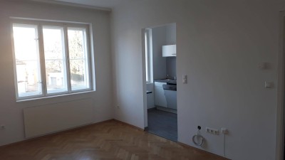 Wohnung sucht MieterIn! TOP Lage PROVISIONSFREIE 2 Zimmer Wohnung!