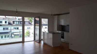 Moderne Wohnung mit vier Zimmern in Eschborn