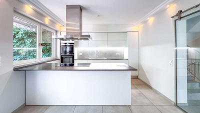 Falkenstein: Großzügig und modernisiert – einfach einziehen!