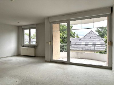 Renovierte 3-Raum Wohnung mit Balkon, Aufzug & Tiefgaragenstellplatz