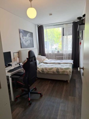 Attraktive 2-Zimmer-Wohnung mit EBK und Balkon in Düsseldorf Vennhausen