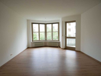 *stadtnah* - gepflegte 2 Zimmer Wohnung mit sonnigem Balkon