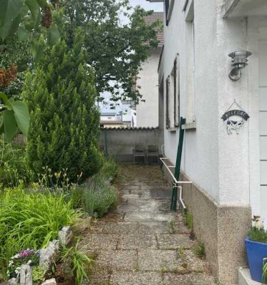 EG-Wohnung für WG-Neugründung oder Paar in Viernheim frei
