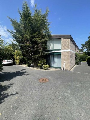 Architektenhaus in ruhiger zentraler Lage von Steinhude