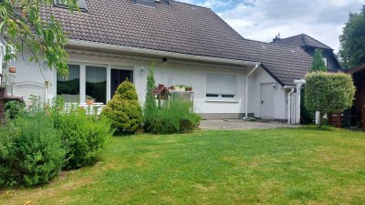 Wohntraum in beliebter Lage mit schönem Garten