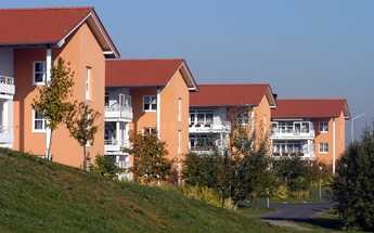 Wunderschöne 2-Raumwohnung mit Top-Ausstattung mit Balkon, Fahrstuhl etc.