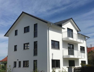 Moderne 3-Zimmer-Wohnung mit Balkon in Benningen (bei Memmingen) inkl. Einbauküche zu vermieten