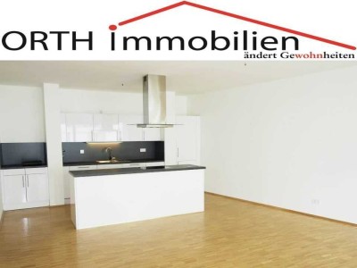 Moderne 5 Zimmer Wohnung mit EBK, Fußbodenheizung, Parkett, Terrasse. Nahe City Center und Minto