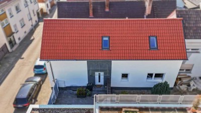 Mehr als eine Wohnung - Modernes Einfamilienhaus mit Terrasse & Garage