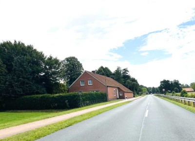 Landhaus mit anliegendem Weideland, kurzfristige Übernahme möglich