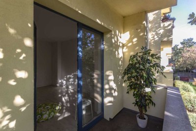 *Buckau* 3-Raum-Wohnung neu saniert I Einbauküche und Balkon I Tageslichtbad mit Wanne