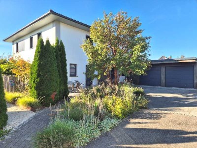 Hochwertig und modern | Traumhaftes Einfamilienhaus im Grünen