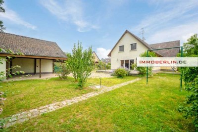 IMMOBERLIN.DE - Ansprechendes Haus mit Westgarten & Garage in harmonischer Lage