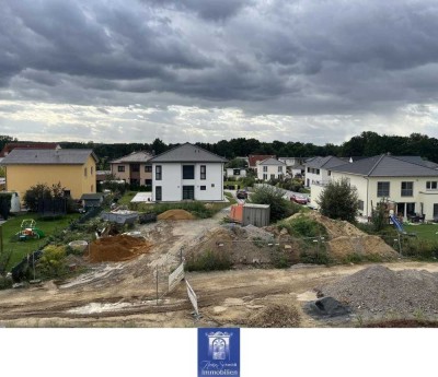 Individuell Wohnen im Erstbezug! Großes Wohnzimmer, schöner Balkon, modernes Bad!