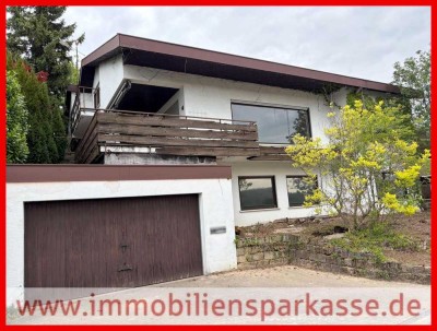 Solides Wohnhaus mit Fernblick ins Grüne!